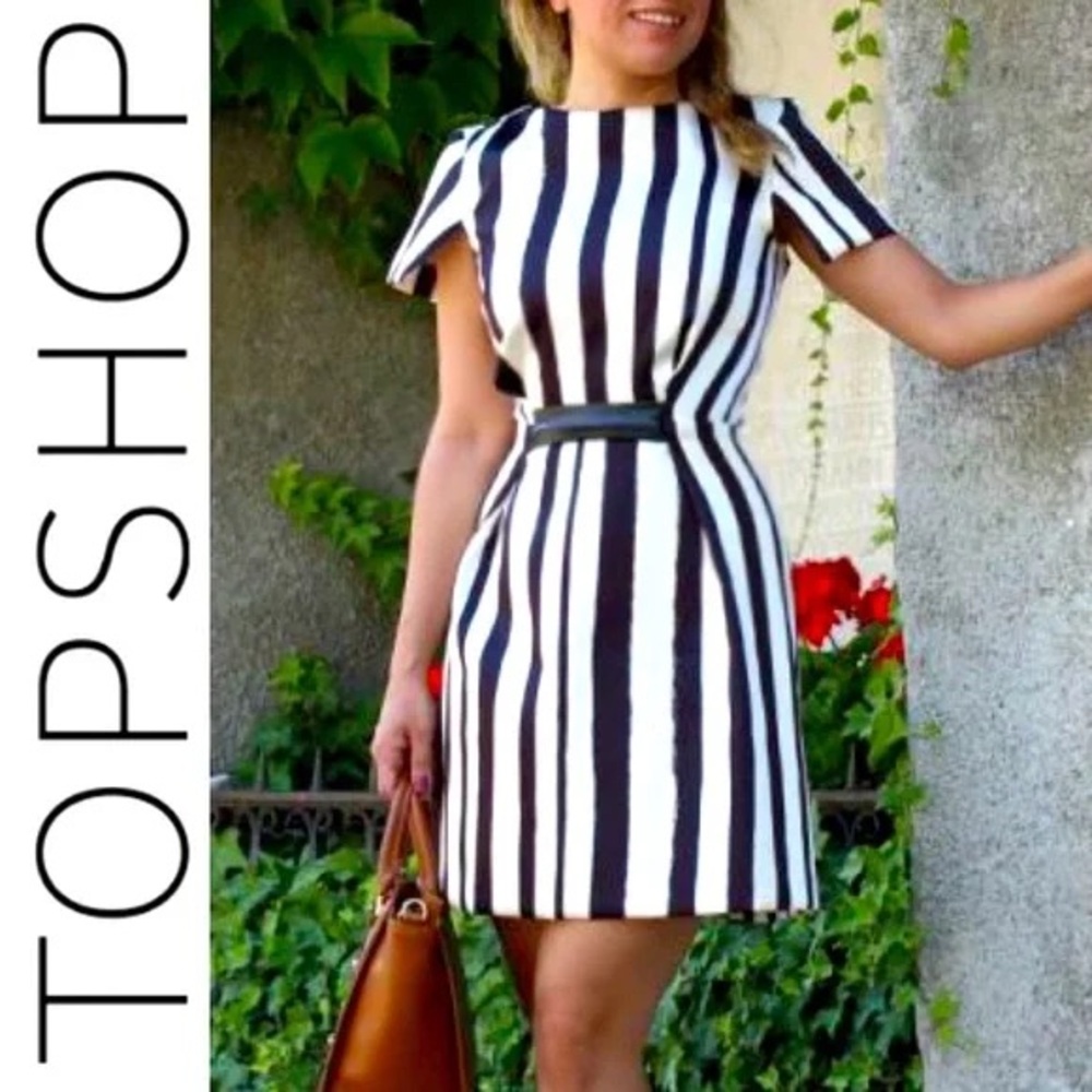 TOPSHOP black & white short sleeves Shoto a-line dress